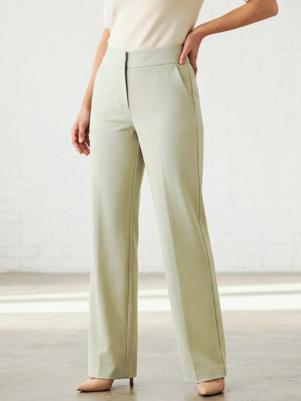 Renuar Cream Straight Leg Trousers Business Casual Dress pants Size 10